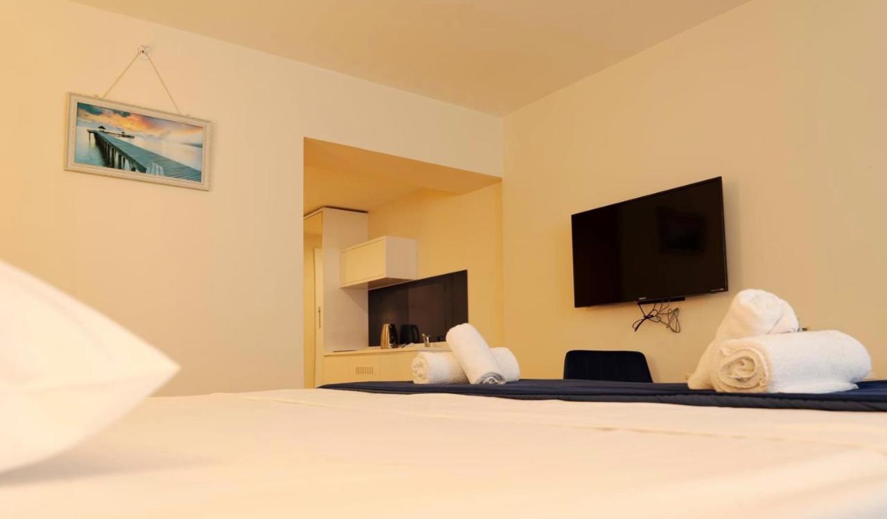 Sea Side Aparthotel In Orbi Complex Batumi Eksteriør billede