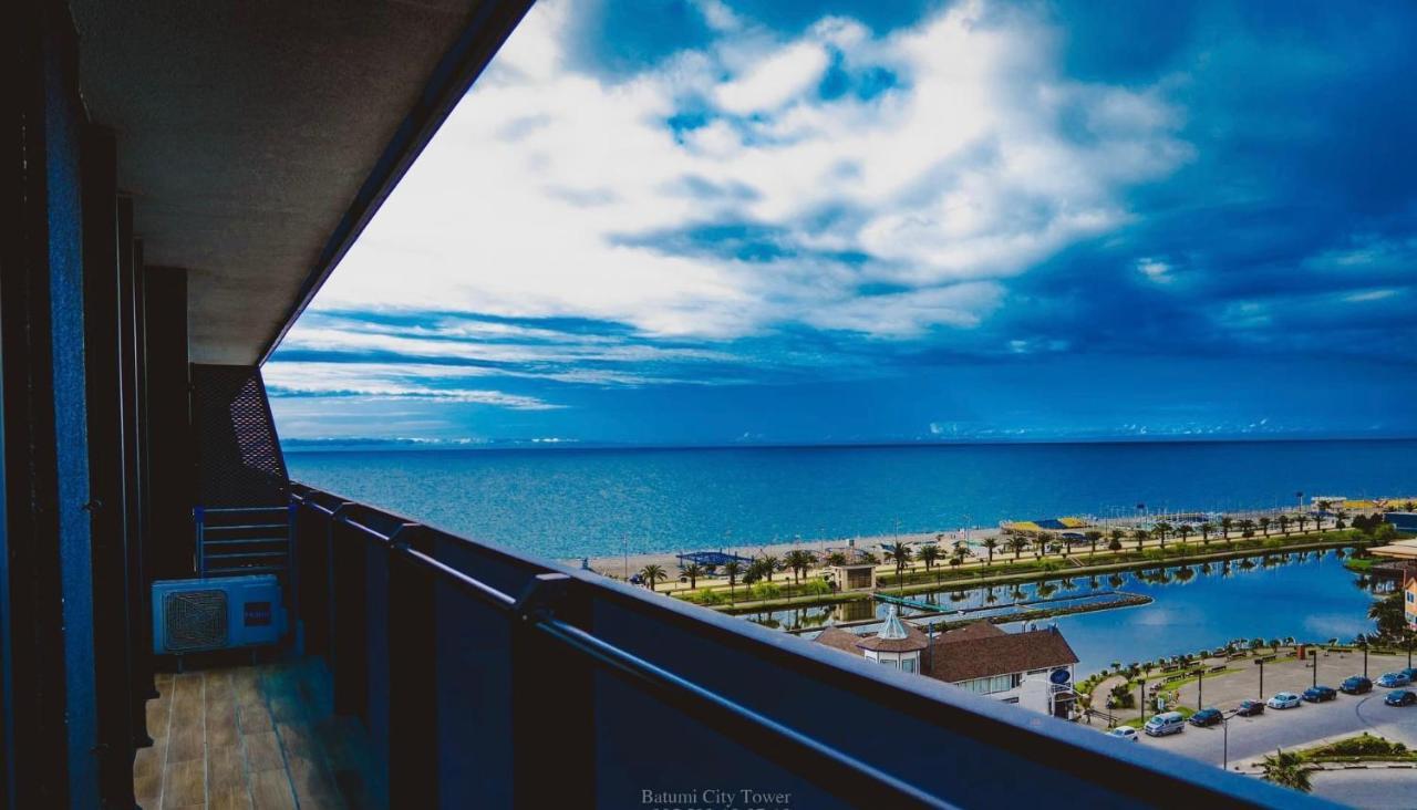 Sea Side Aparthotel In Orbi Complex Batumi Eksteriør billede
